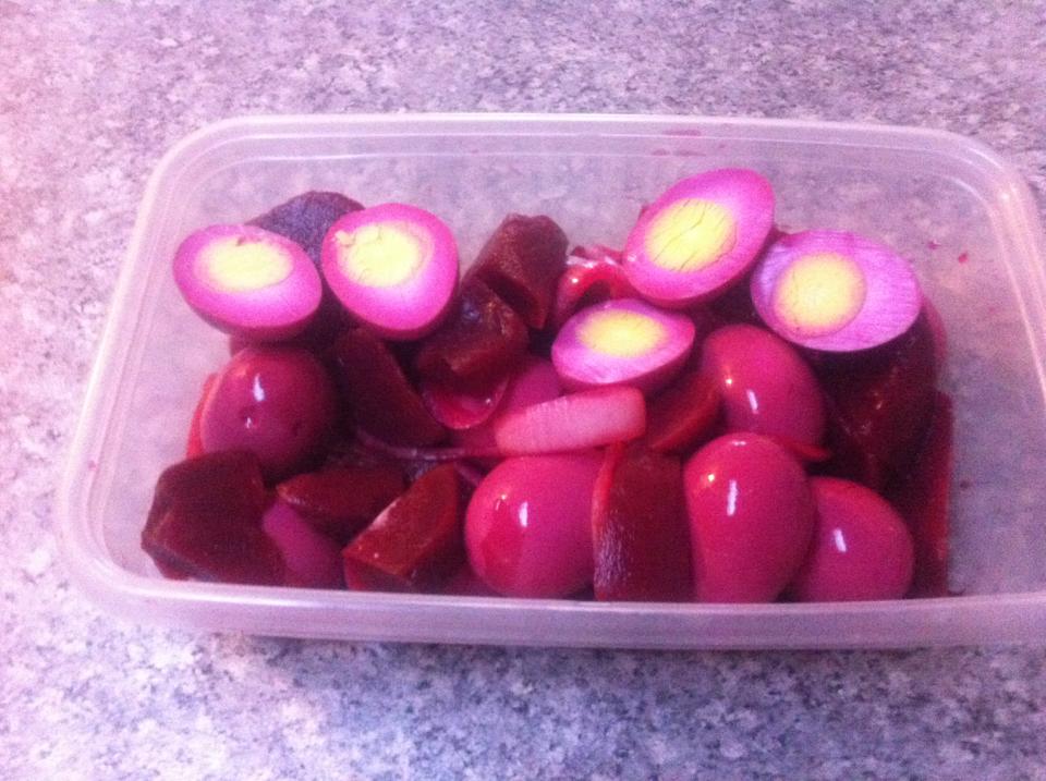 red beet eggs