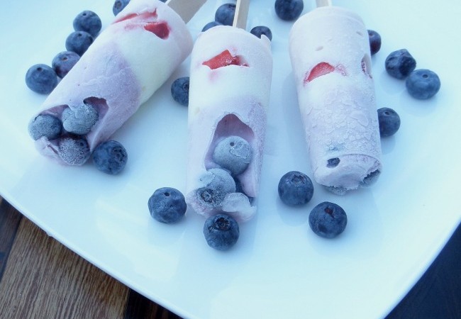 frozen-greek-yogurt-pops